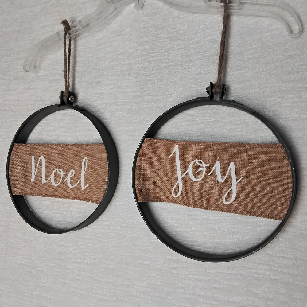 CHRISTMAS wall Hanging Decor Reading "Noel" and "Joy" Burlap And Steel